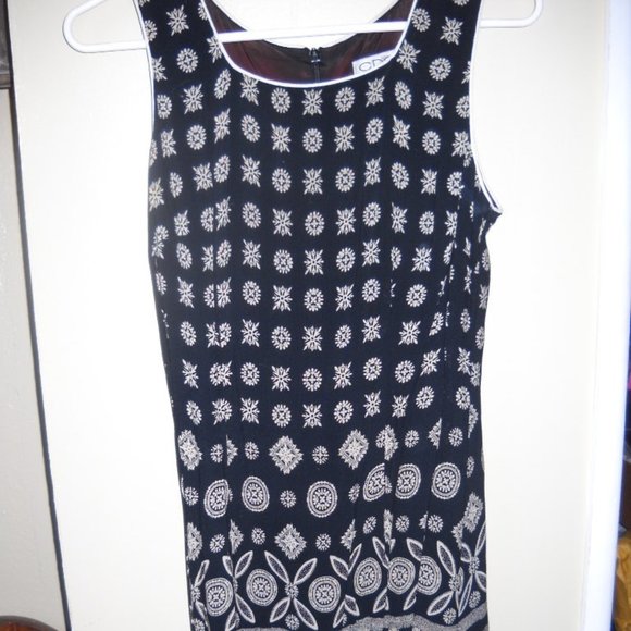 Black and Cream Dress - Picture 1 of 5